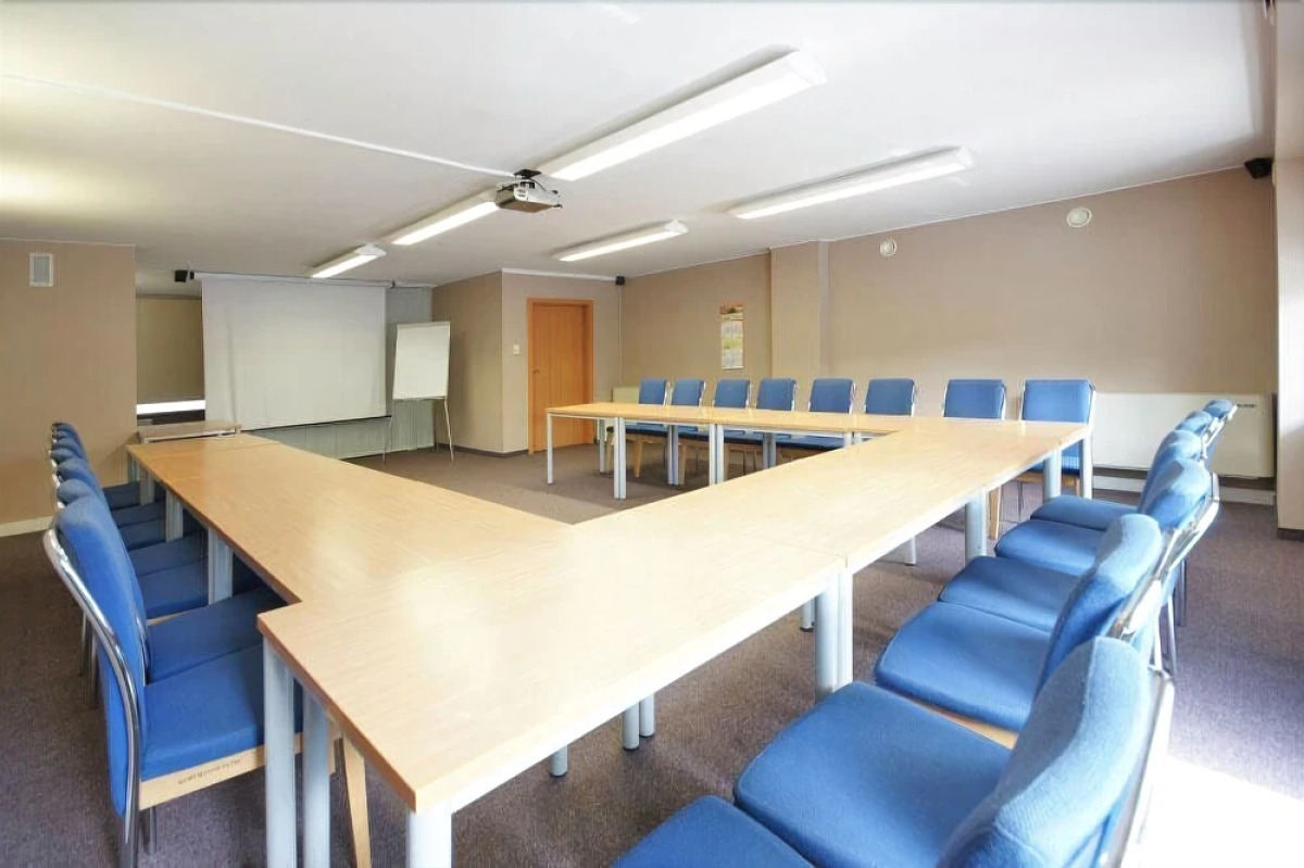 Hotel Wilanów Warszawa by DeSilva