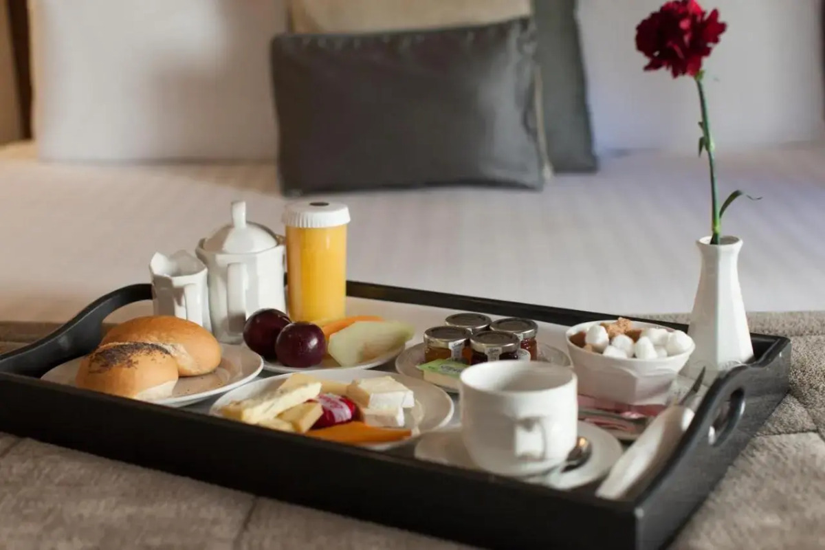 Gem Strathmore Hotel