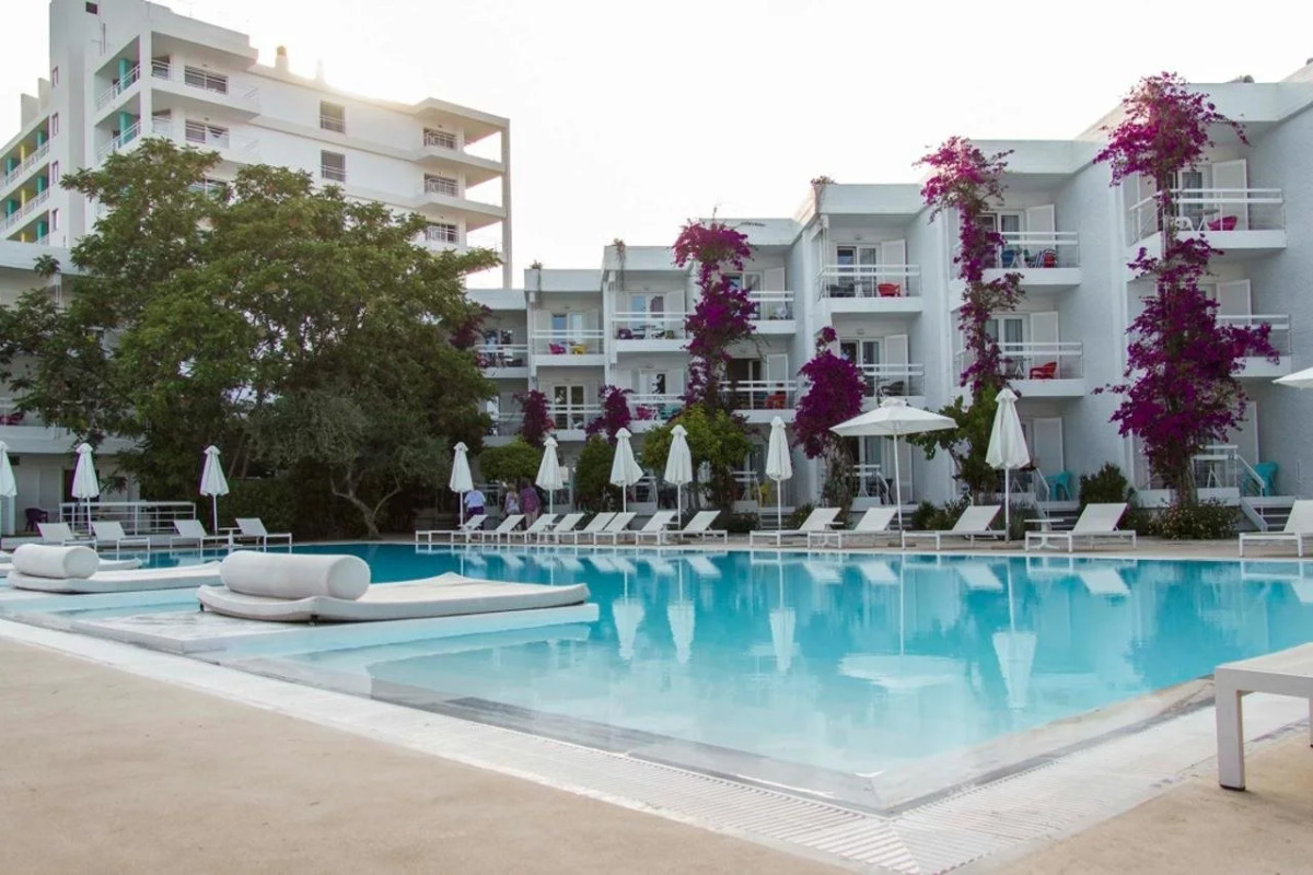 Marathon Beach Resort