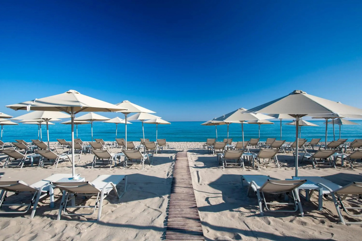 Atlantis Beach Hotel