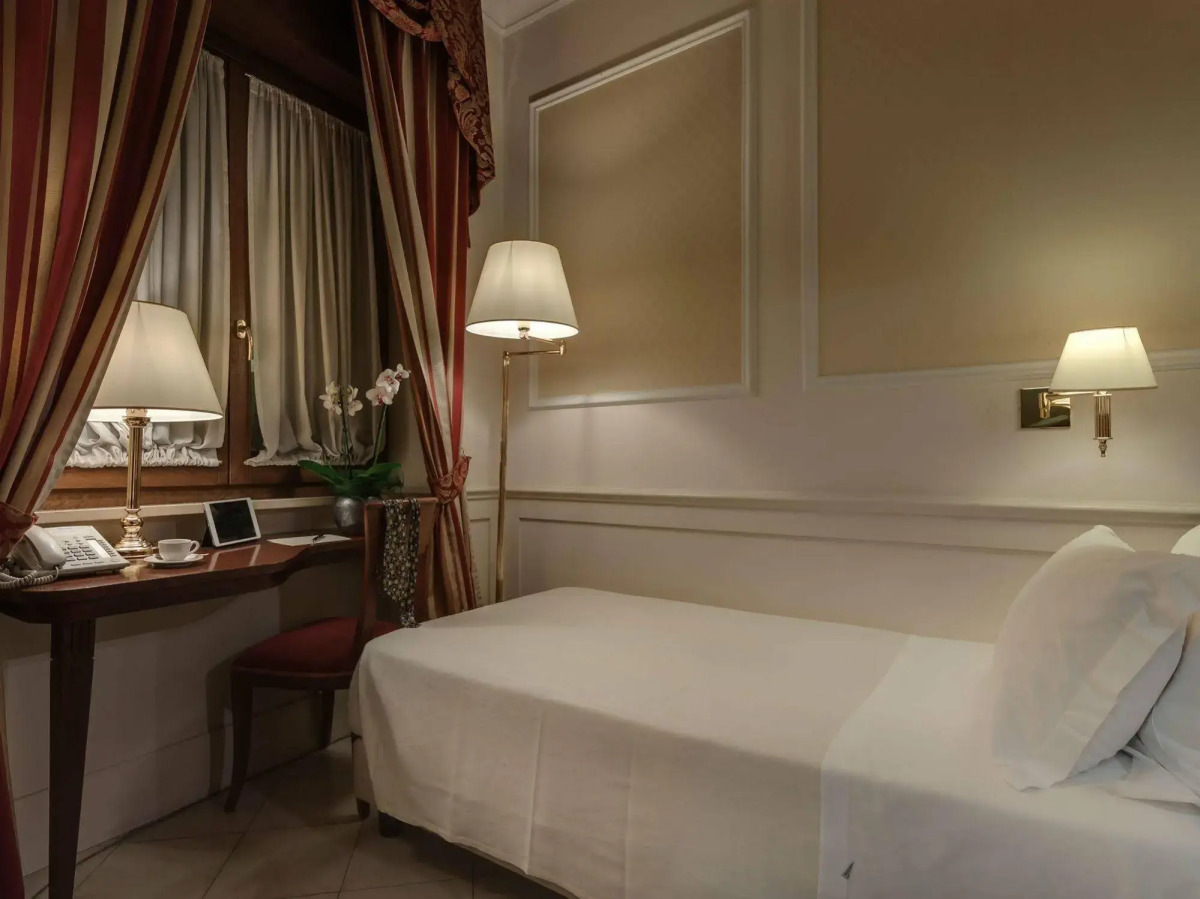 Palazzo Cardinal Cesi