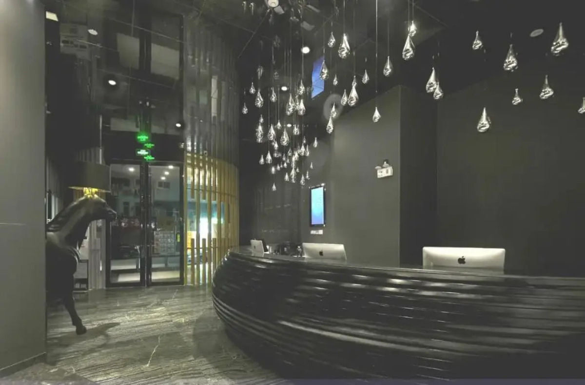 Paco Hotel Tiyuxilu Metro Guangzhou-Free Shuttle Bus during Canton Fair