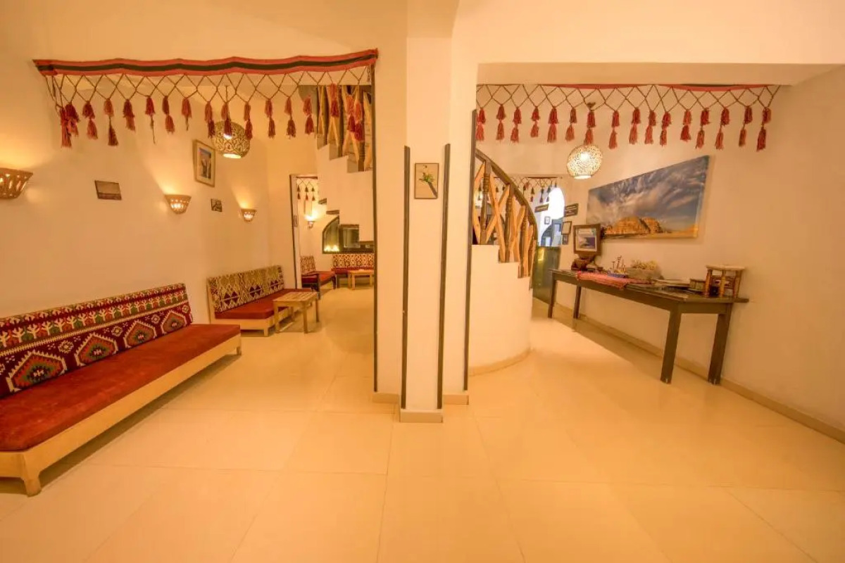 Bedouin Moon Hotel