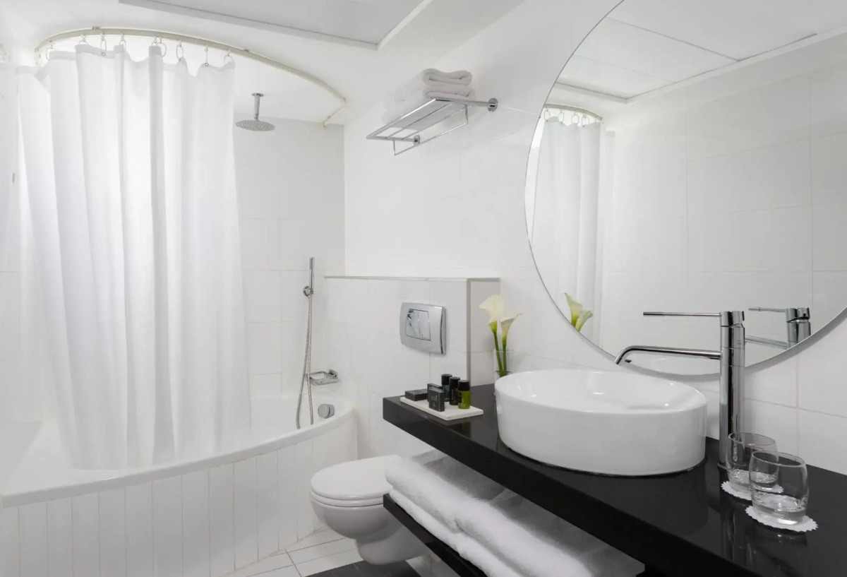 The Savoy Tel-Aviv, Sea Side