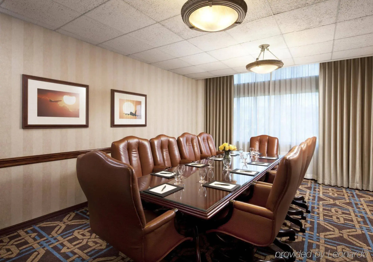 Sheraton Ontario Airport Hotel