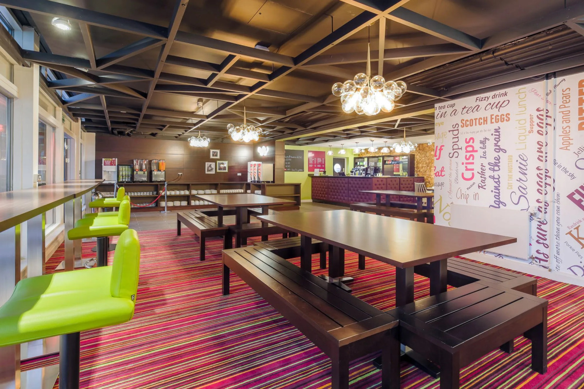 Safestay London Kensington Holland Park