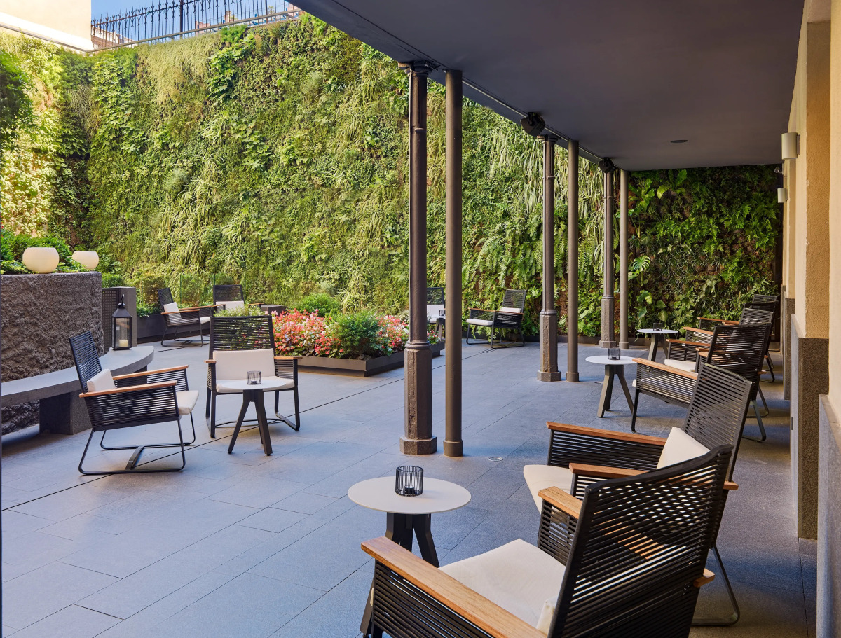 H10 Urquinaona Plaza