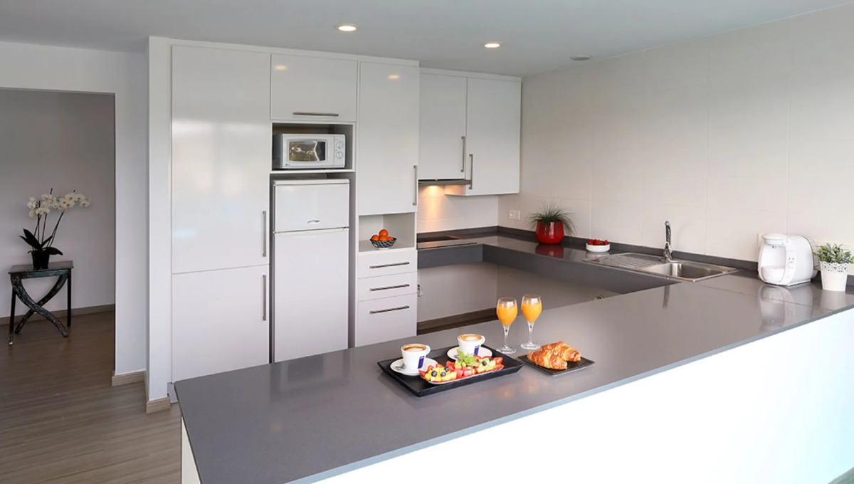 Отель AxelBeach Ibiza Spa & Beach Club - Adults Only Hotel