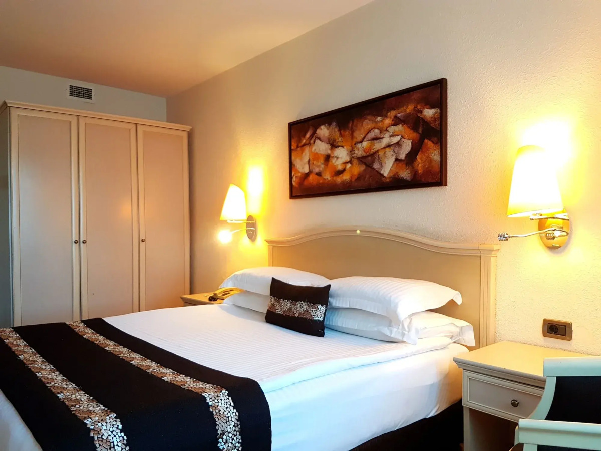 Jura Hotels Mavi Sürmeli Adana