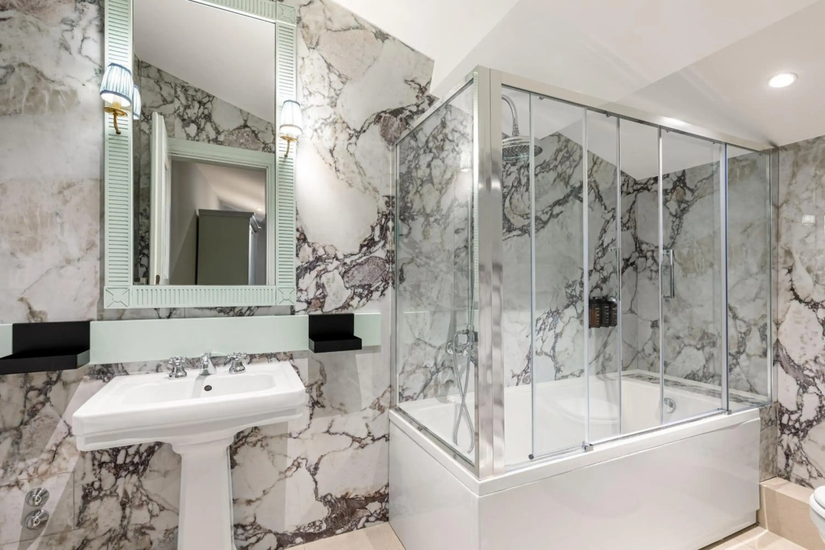 Room Mate Collection Isabella, Florence