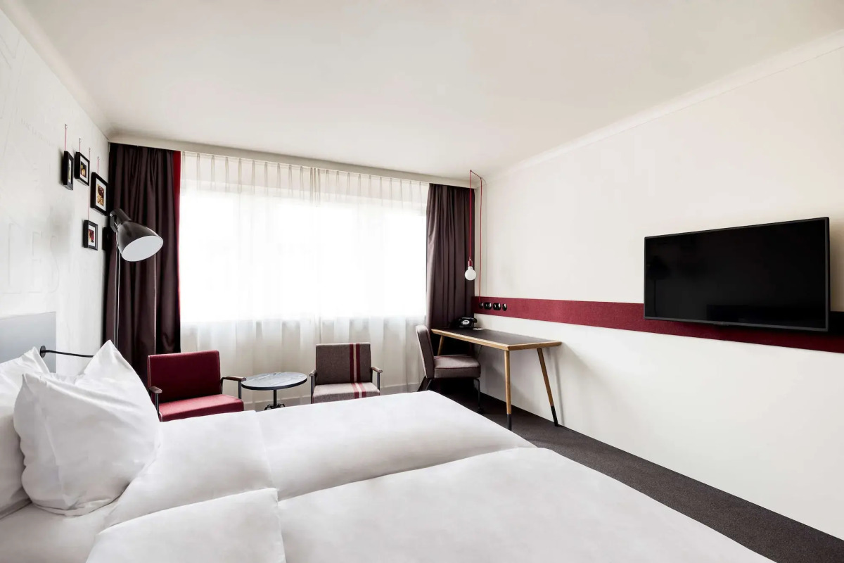 Отель pentahotel Brussels City Centre
