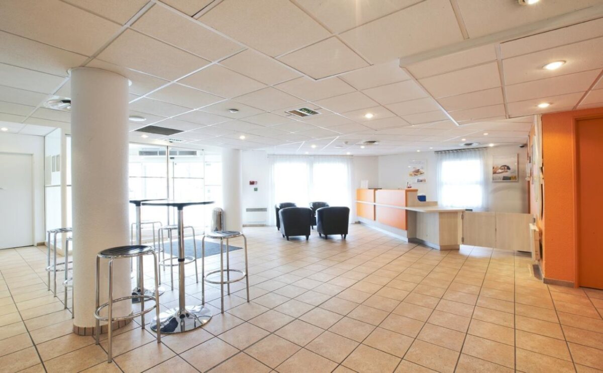 Premiere Classe Paris Ouest - Pont De Suresnes