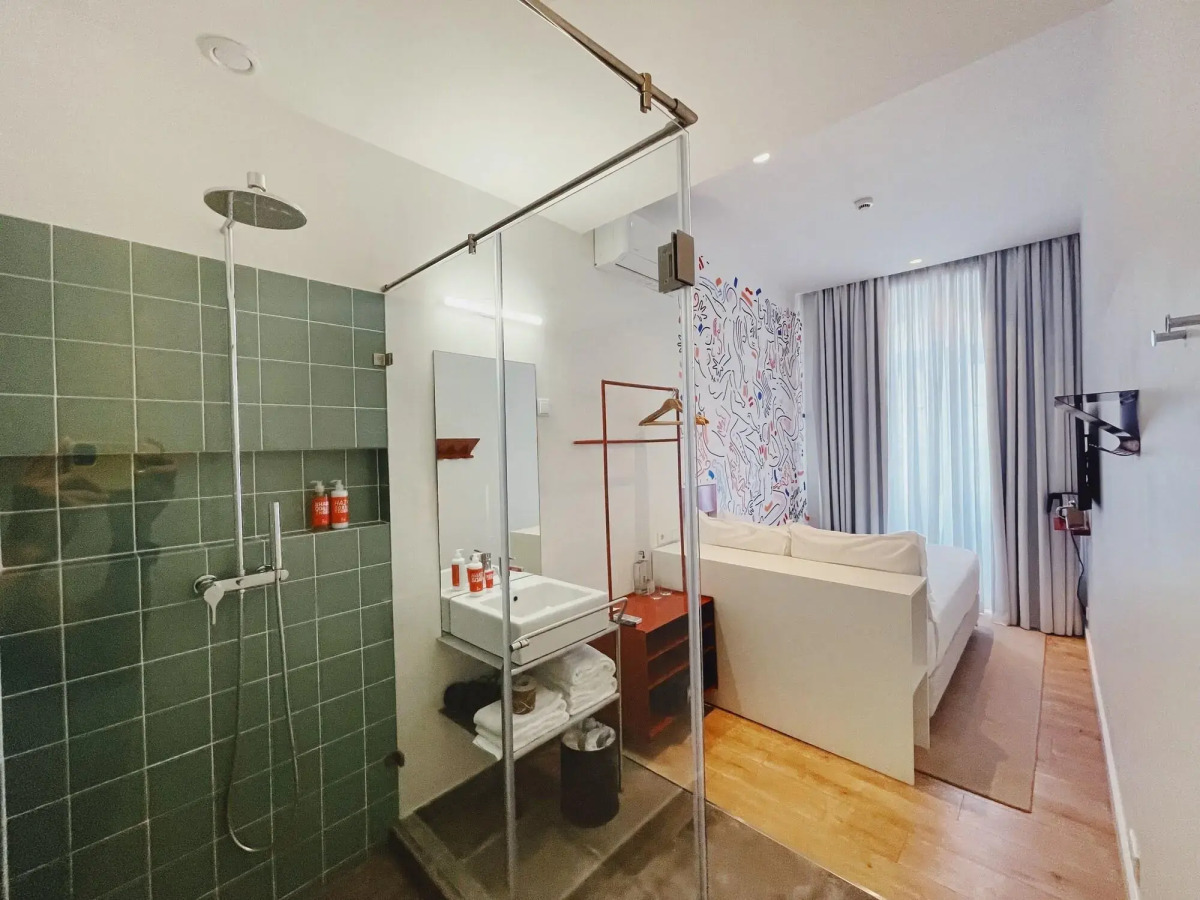 Esqina Cosmopolitan Lodge