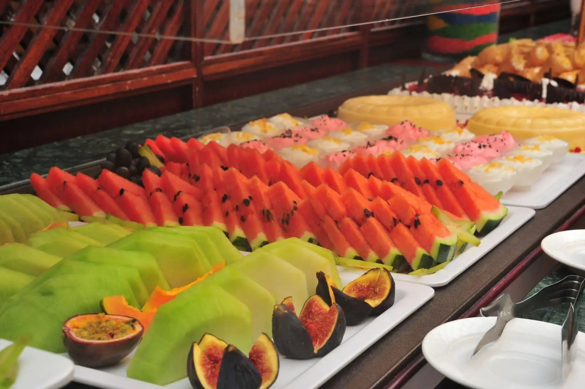 Hydramis Palace Beach Resort