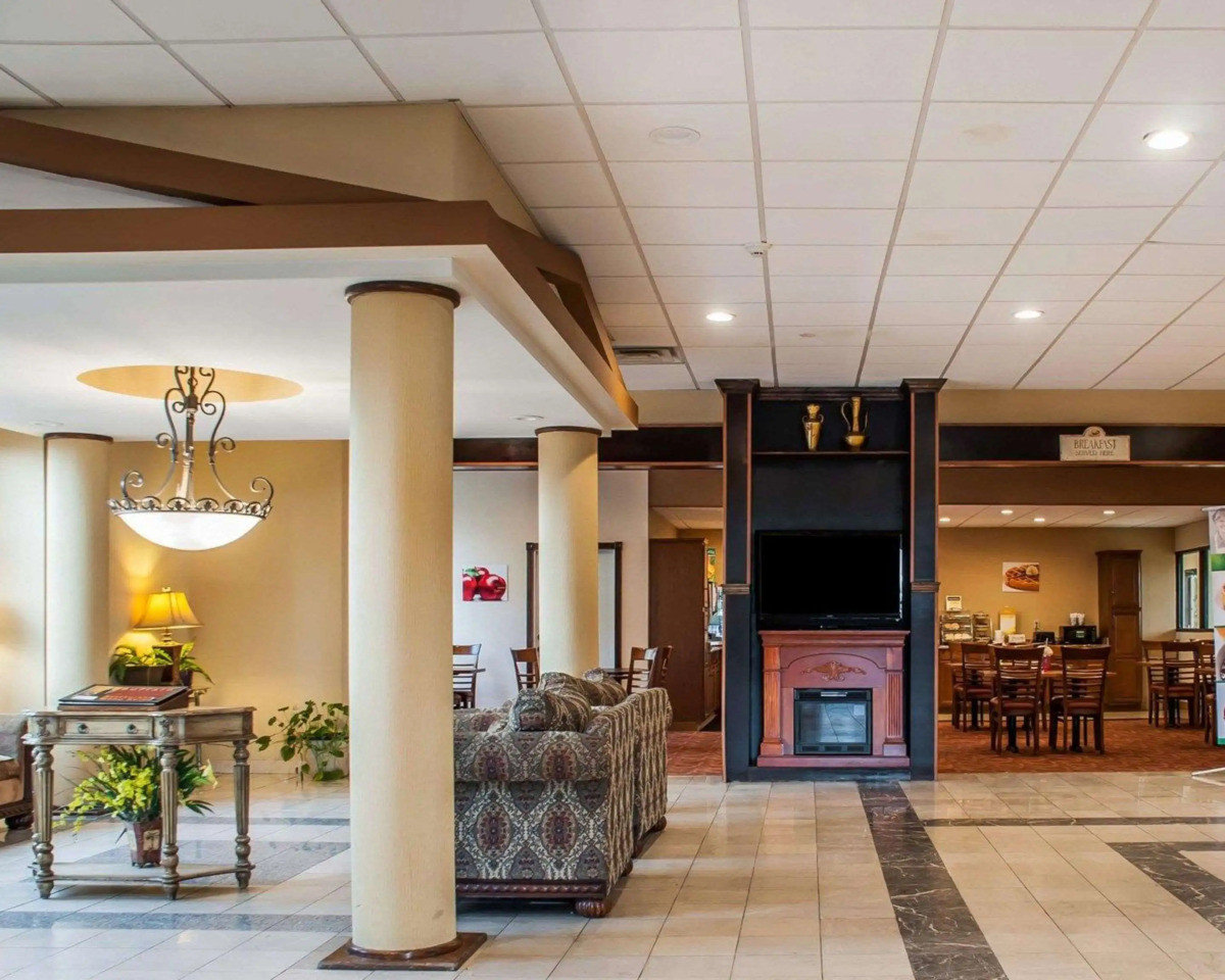 Quality Inn Buffalo Airport