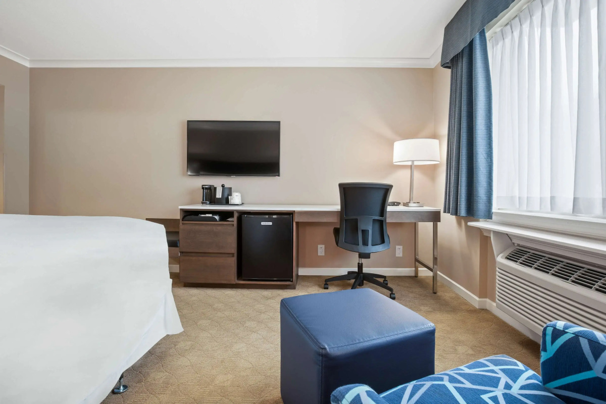 Best Western Plus Columbia River Hotel