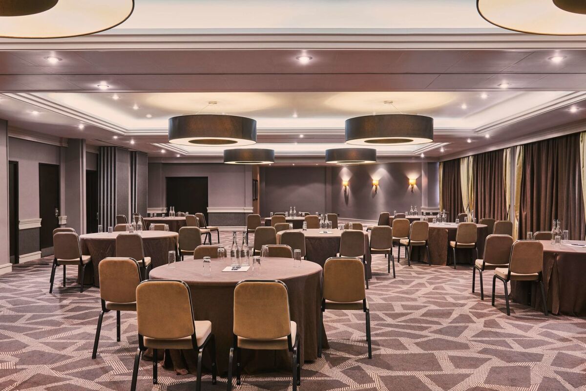 DoubleTree by Hilton London - Ealing Hotel