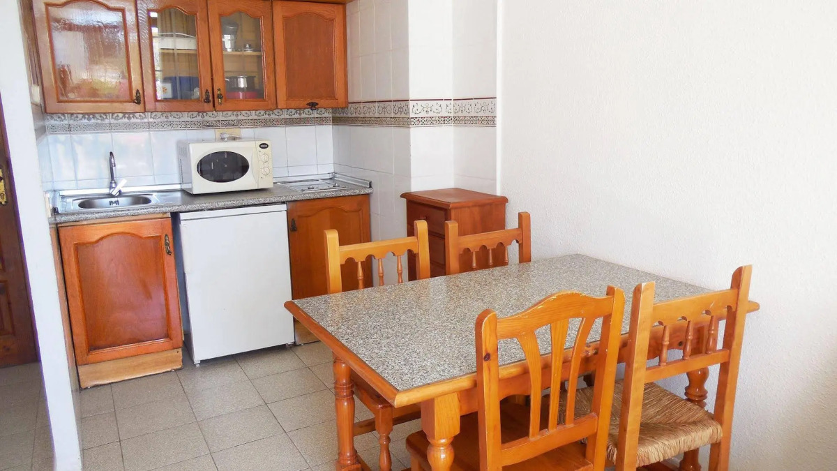 Apartamentos Habitat - Playa Romana 3000