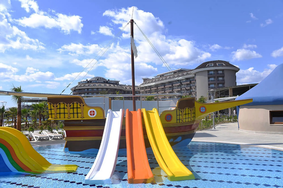 Sunmelia Beach Resort Hotel & Spa