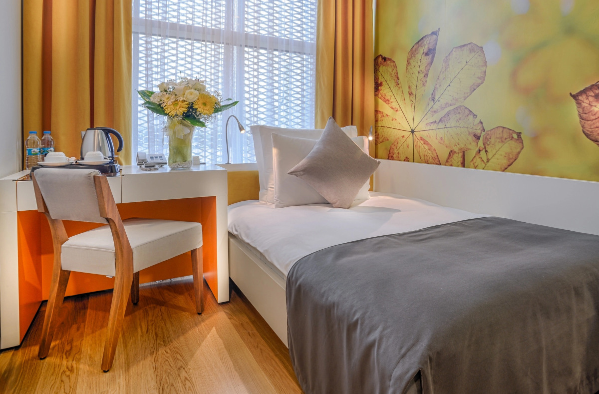 Tav Airport Hotel Izmir