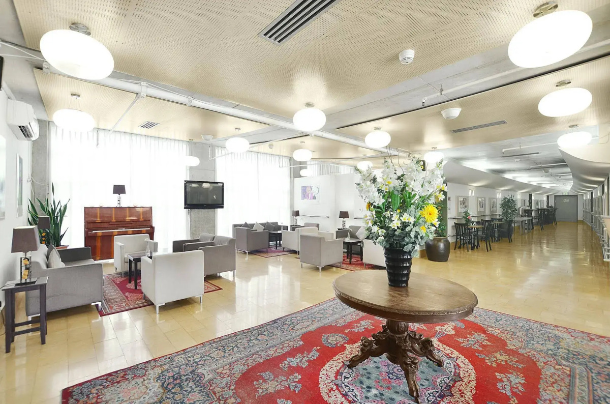 Ruth Daniel Residence