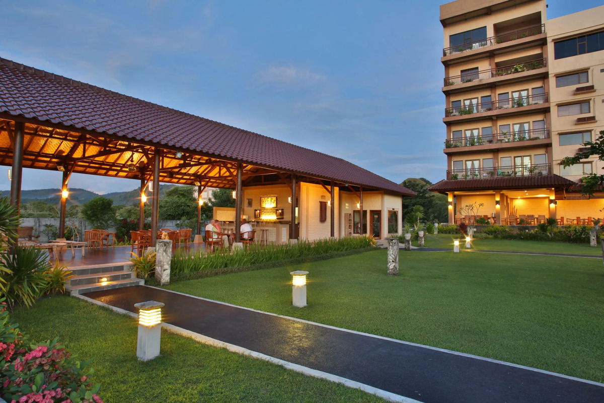 The Jayakarta Suite Komodo Flores