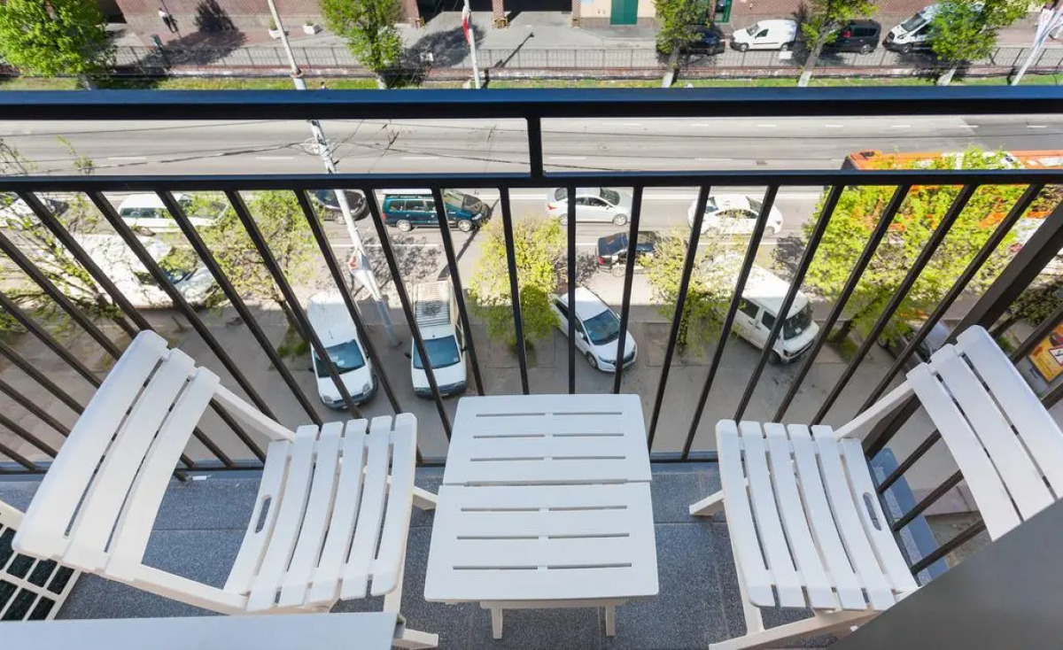 KenigApart (КенигАпарт) на улице Театральная 25