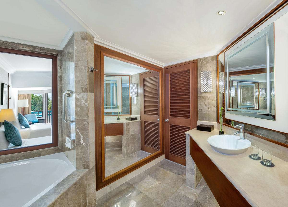 The Laguna, a Luxury Collection Resort & Spa, Nusa Dua, Bali