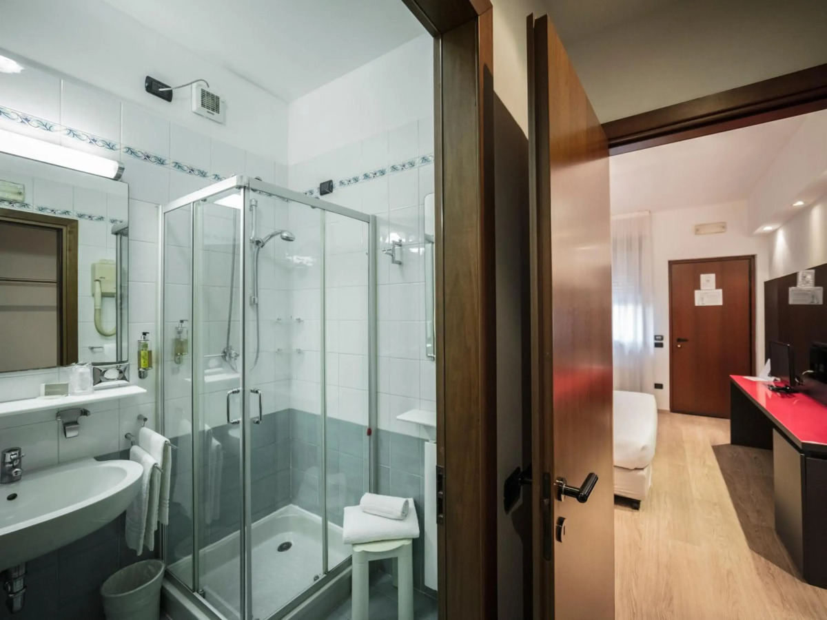 Blue Relais Maggiore