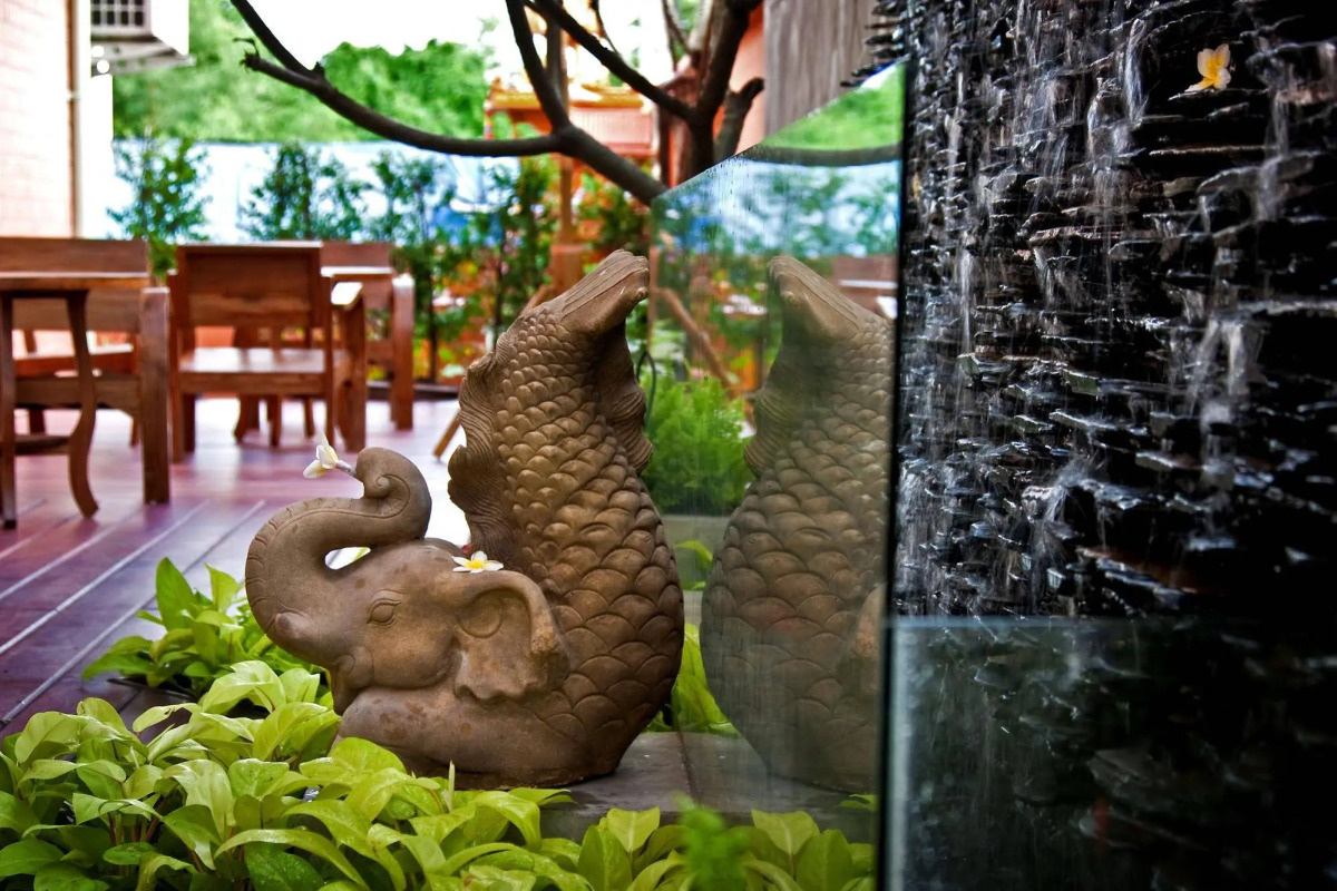 Plai & Herbs Suvarnbhumi Airport 