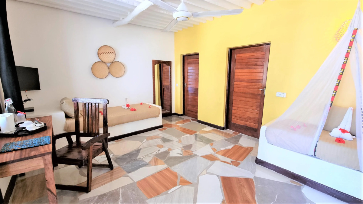 Paradise Beach Resort