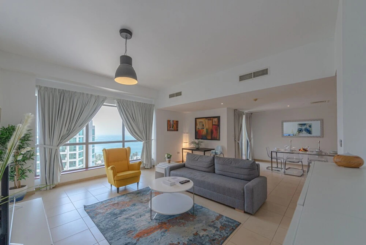Marco Polo - Charming & Spacious 2BR Apt with Dubai Eye Views