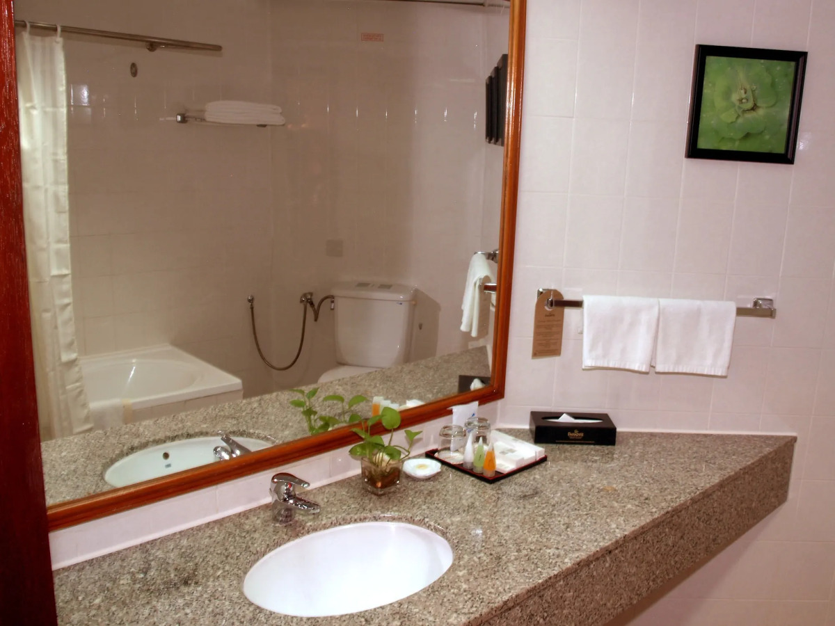 Rainbow Paradise Beach Resort