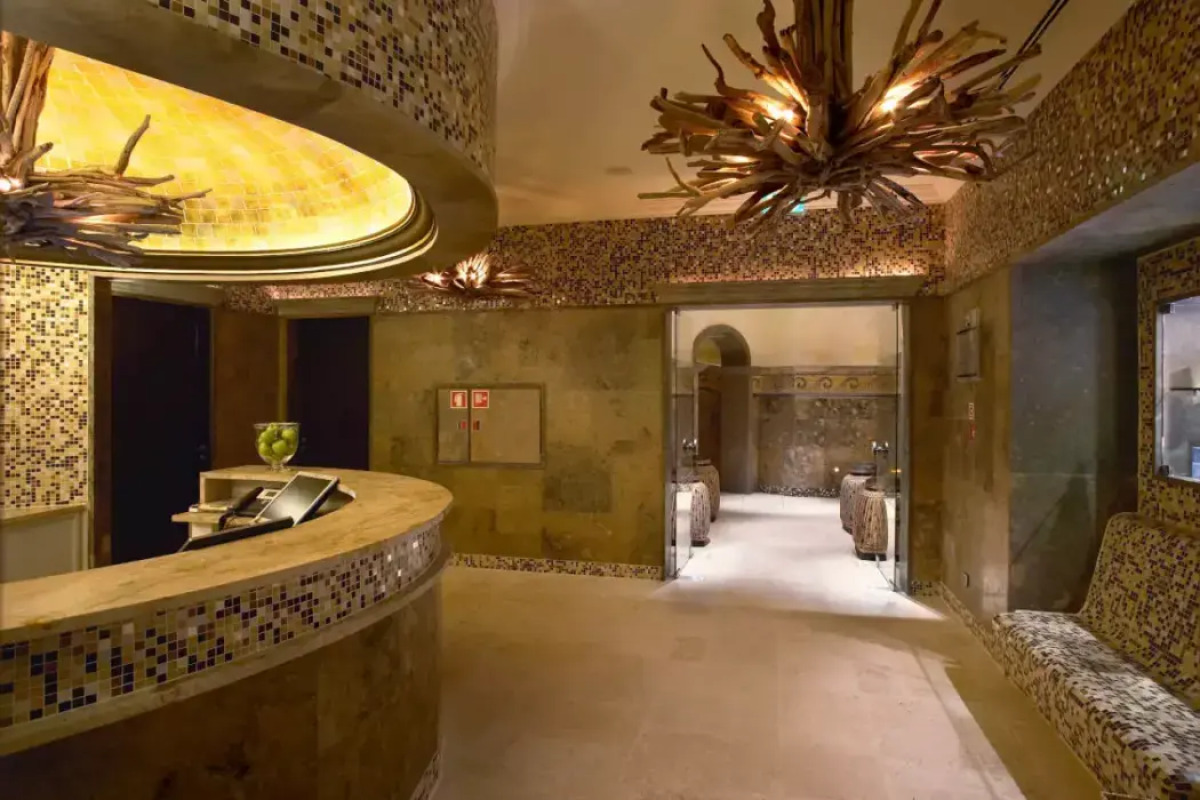 Grande Real Villa Italia