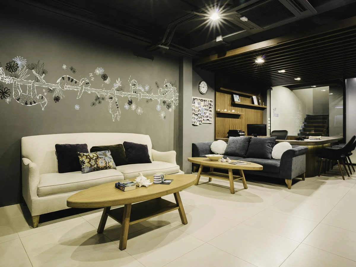 TIRAS Patong Beach Hotel