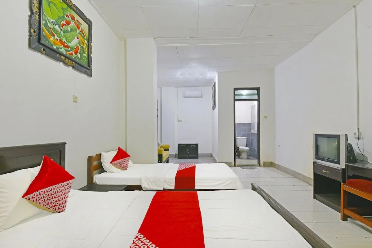 Oyo 3244 Grand Chandra Hotel