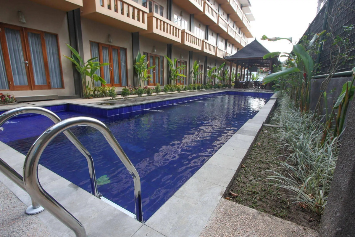 Bali Chaya Hotel Legian