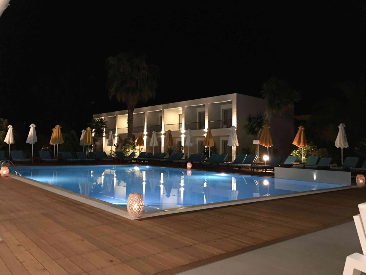 Nasos Hotel & Resort