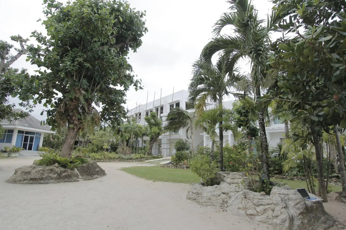 Casa Pilar Beach Resort