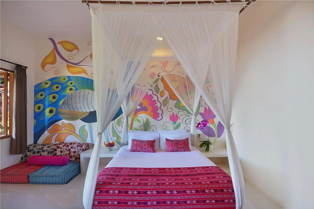 PinkCoco Uluwatu - Constant Surprises & for Cool Adults Only