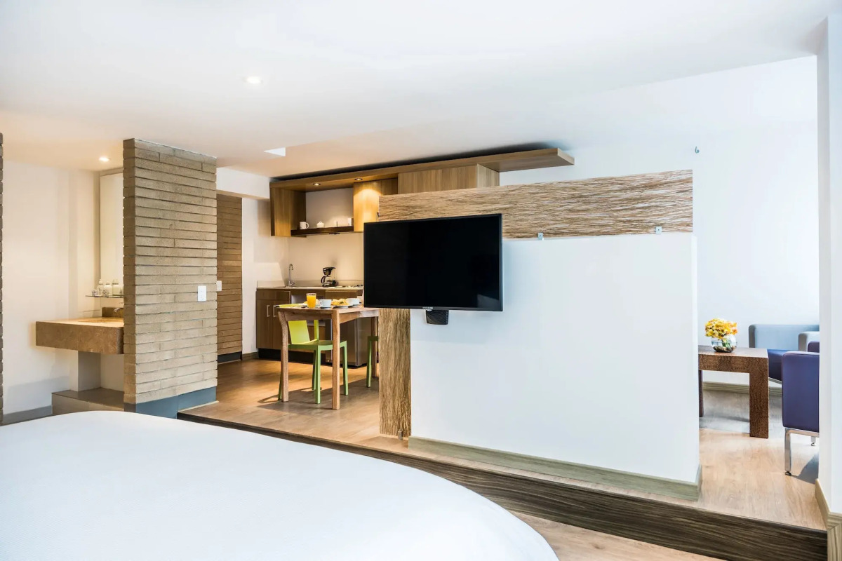 Viaggio Teleport Suites