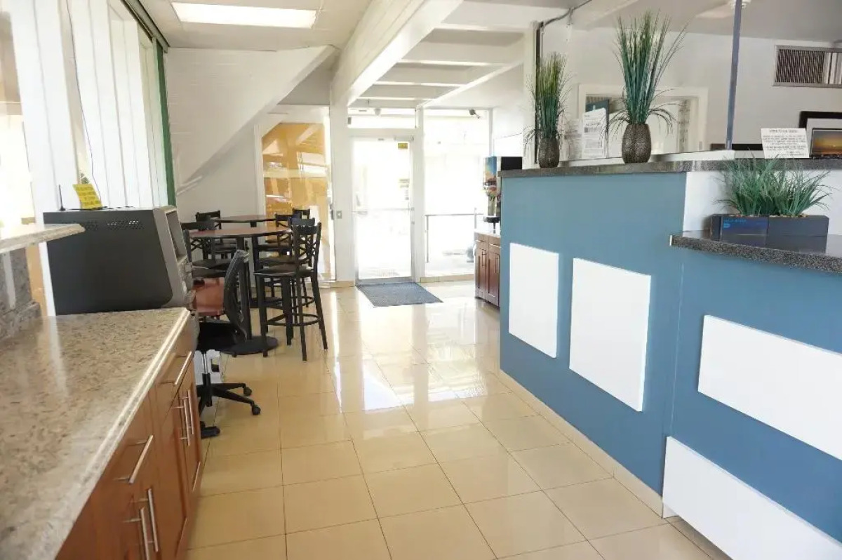 Hollywood Gateway Inn