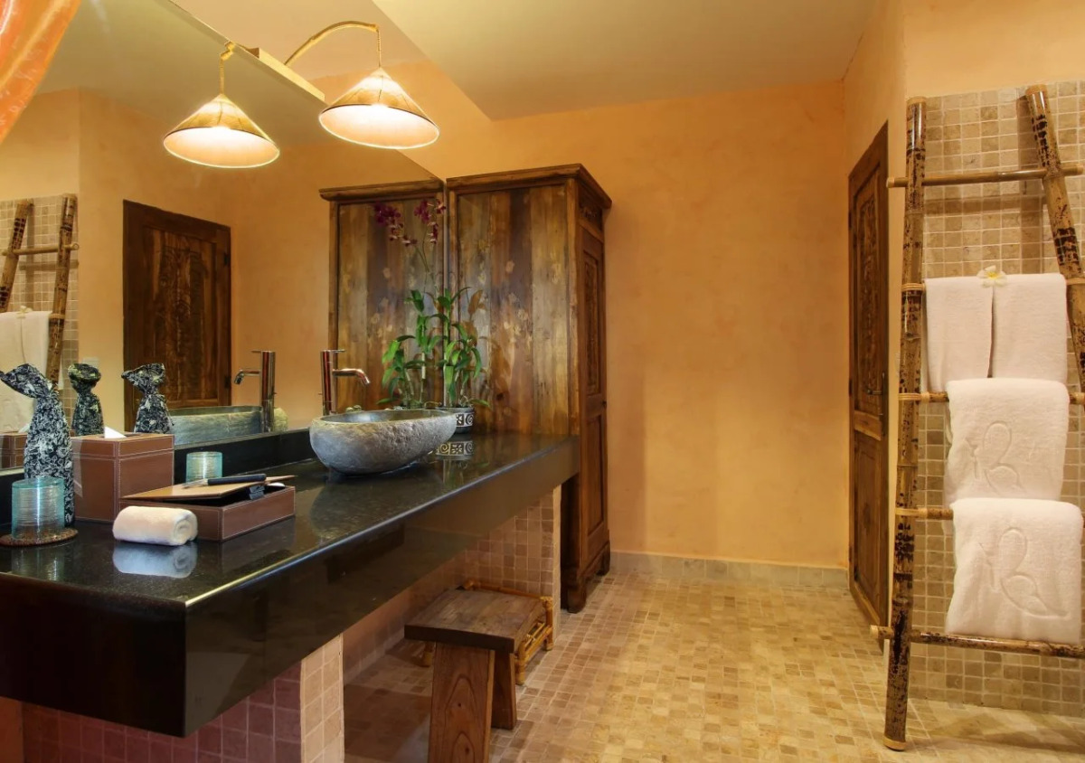 Jungle Retreat by Kupu Kupu Barong