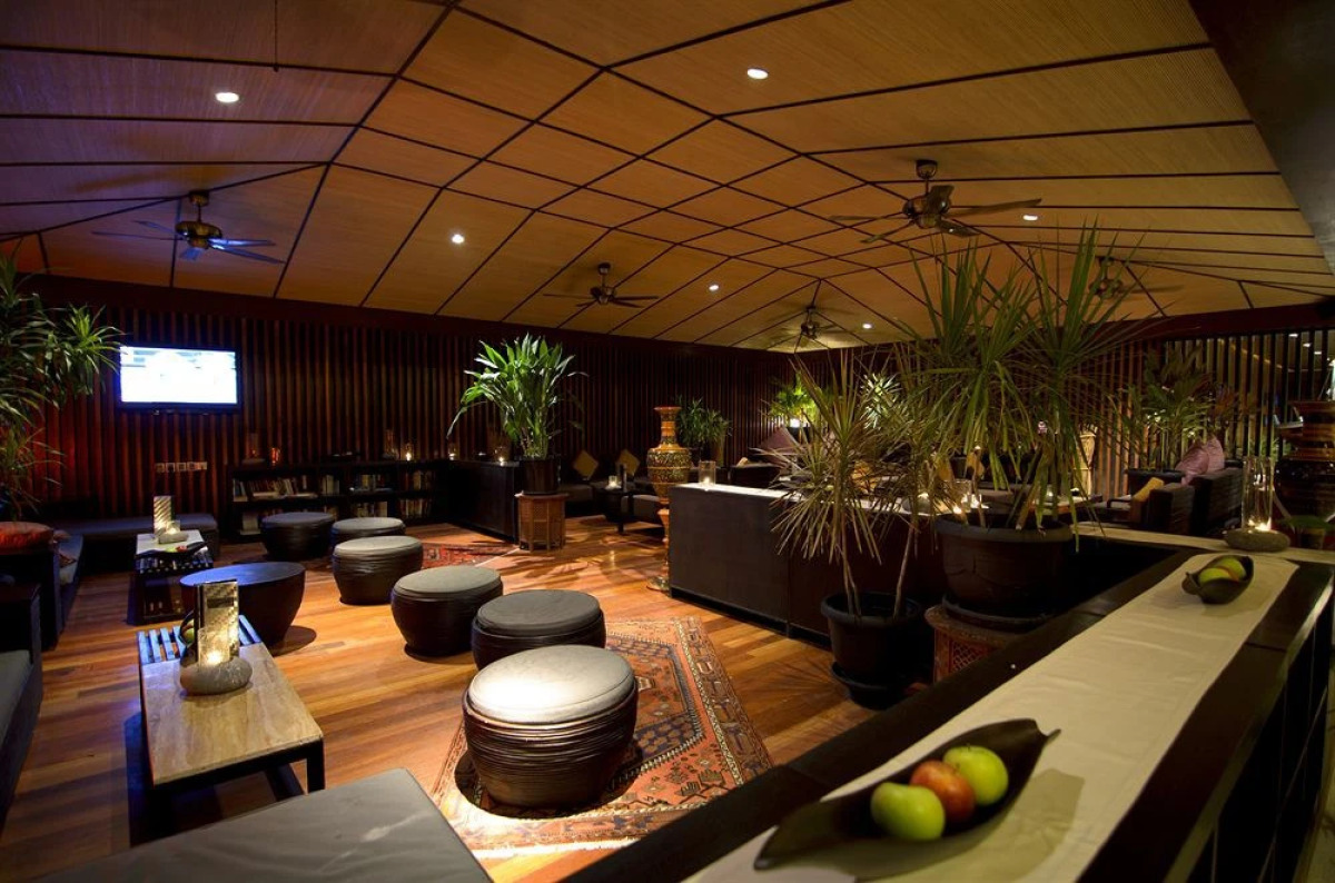 Lily Beach Resort & Spa 