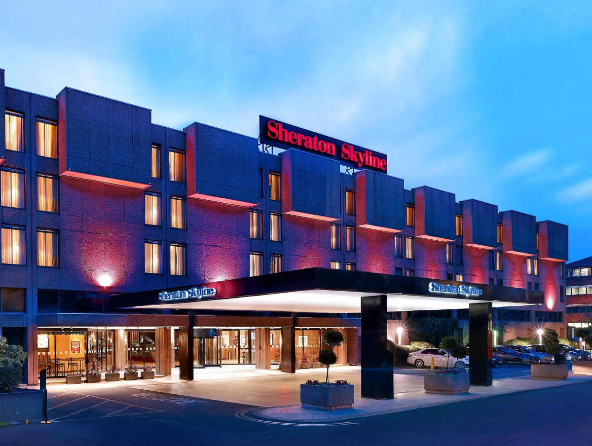 Sheraton Skyline Hotel London Heathrow