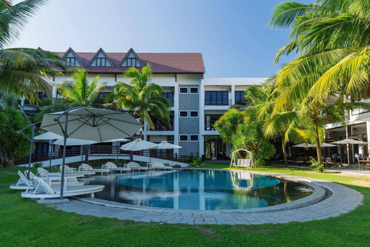 River Beach Resort and Residences