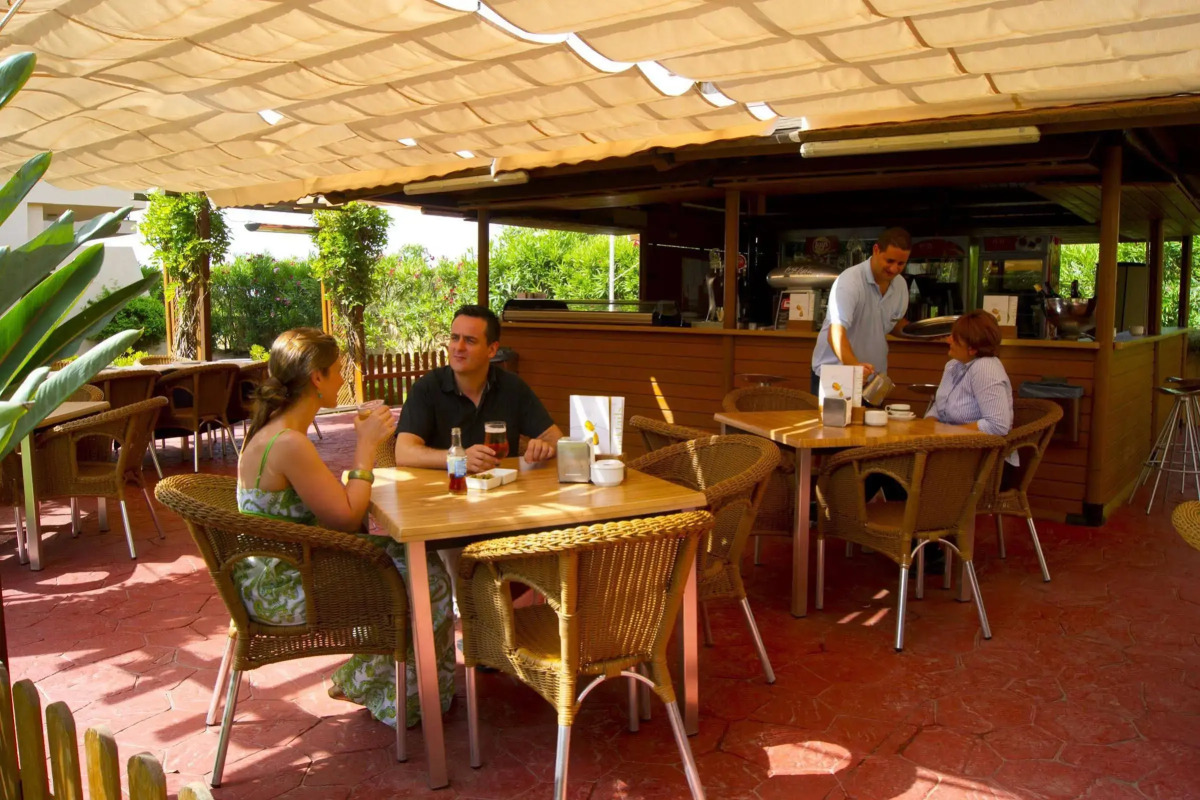 Aparthotel las Dunas