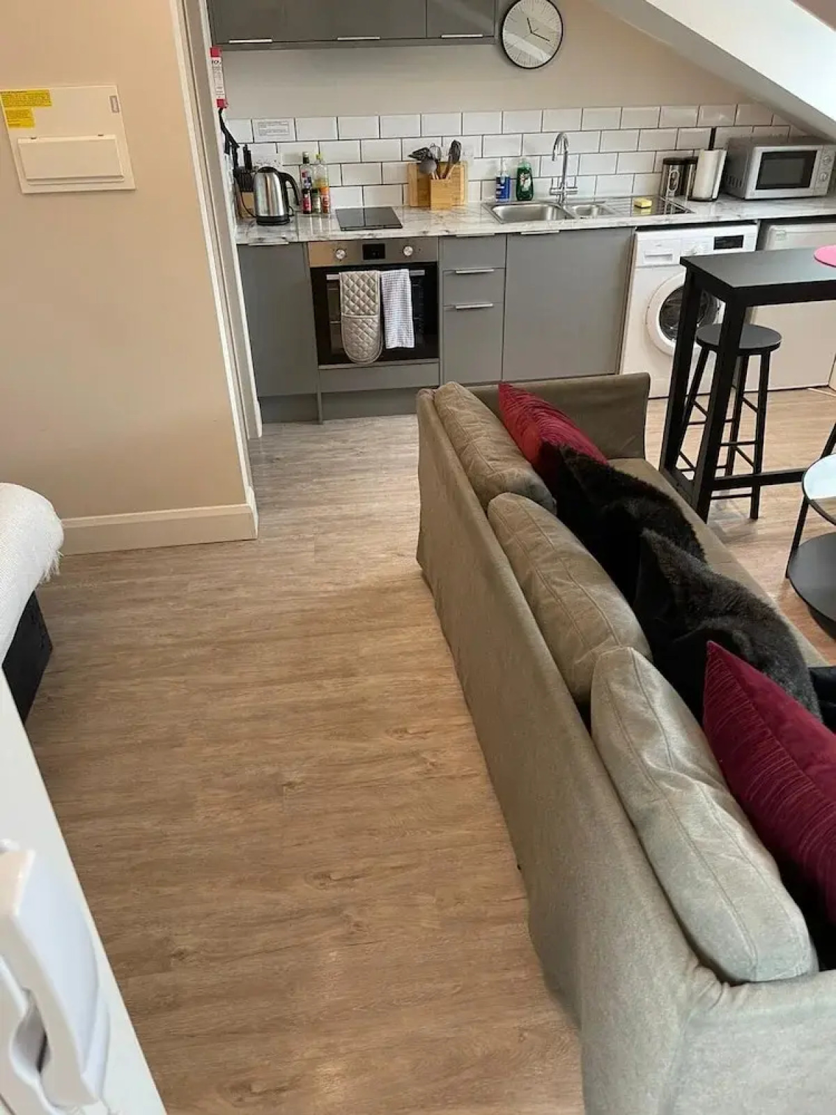 Catharine House by condokeeper