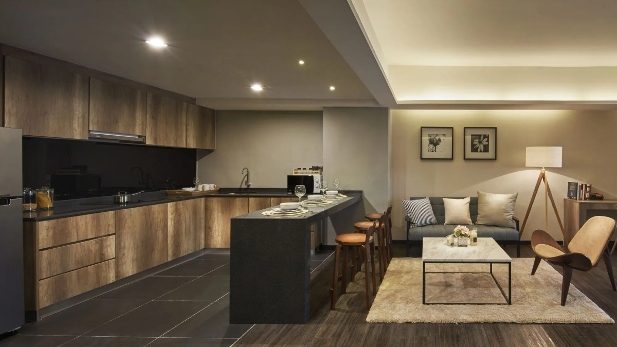 Tropics Eight Suites