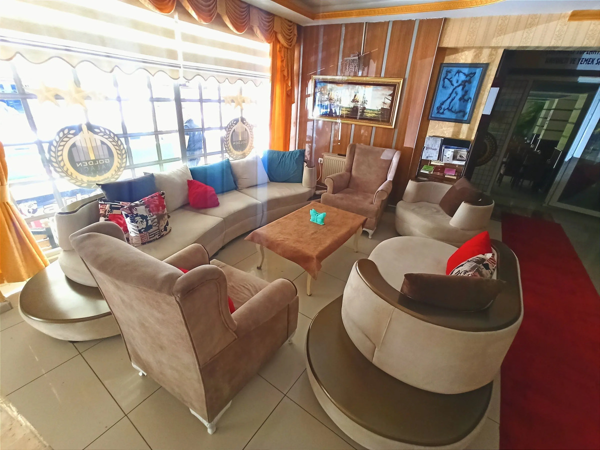 Mi̇raç Golden Palace Otel